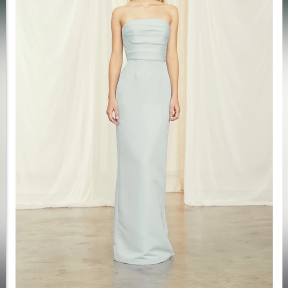 Never worn AMSALE Sonia size 4 gown. Tag present!! - Picture 2 of 3